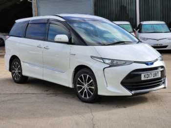 Used Toyota Estima 2017 for sale - 69056446: Photo
