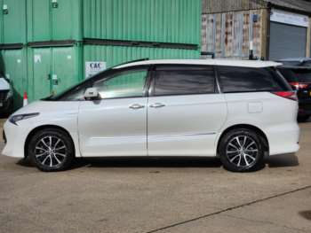 Used Toyota Estima 2017 for sale - 69056446: Photo
