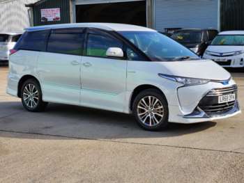 Used Toyota Estima 2018 for sale - 69056335: Photo