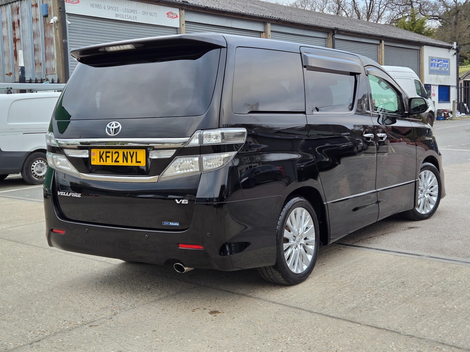 Used Toyota Vellfire 2026 for sale - 78012651: Photo 5