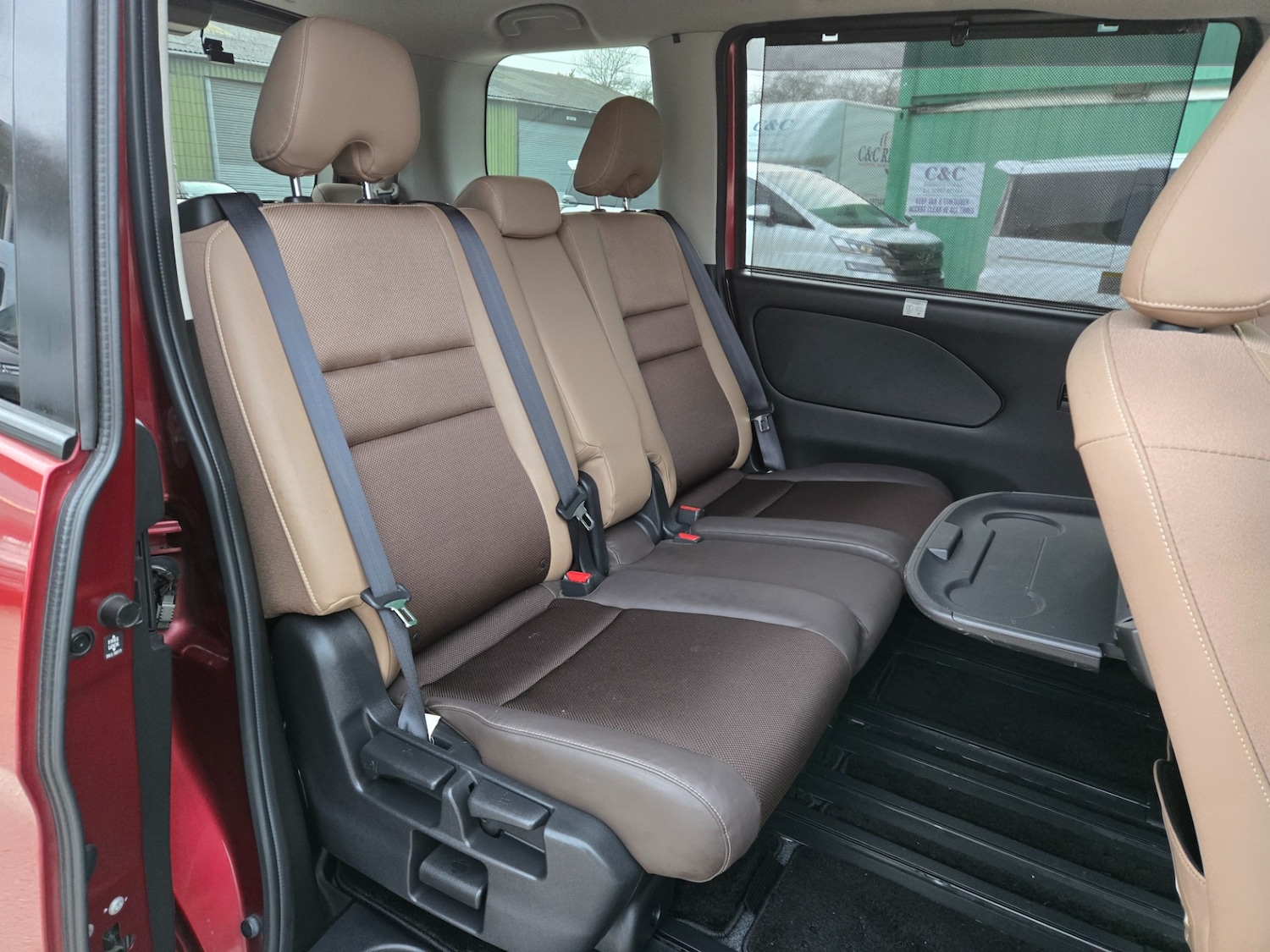 Used Nissan Serena 2017 for sale - 77590372: Photo 10