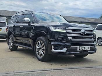 Used Toyota Land Cruiser 2024 for sale - 78472959: Photo