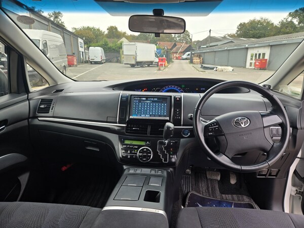 Used Toyota Estima 2013 for sale - 72792529: Photo 12