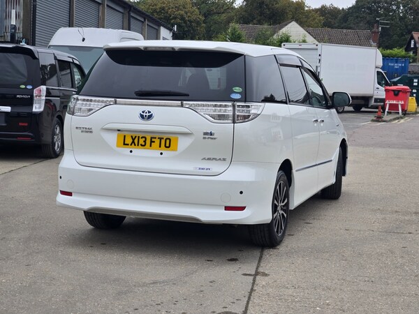 Used Toyota Estima 2013 for sale - 72792529: Photo 5