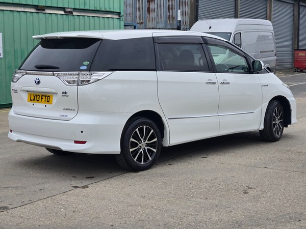 Used Toyota Estima 2013 for sale - 72792529: Photo 6