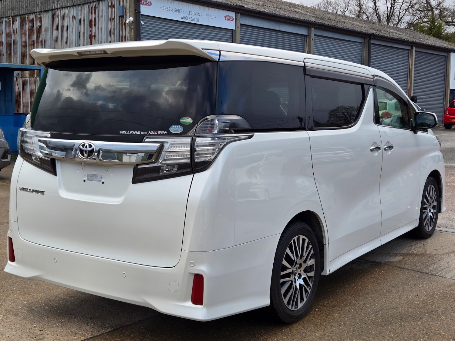 Used Toyota Vellfire 2017 for sale - 77590389: Photo 7