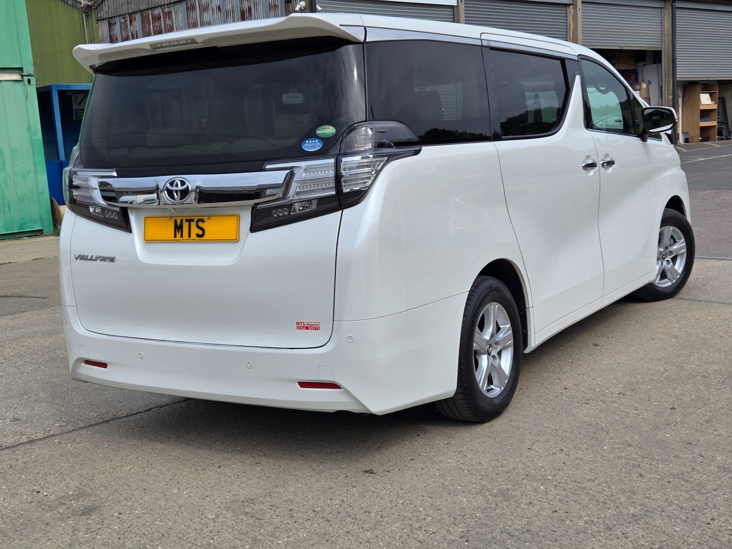 Used Toyota Vellfire 2017 for sale - 75560321: Photo 6