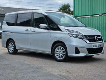 2025 (66) - Hybrid 8 seater Fresh Import warranted mileage ULEZ compliance