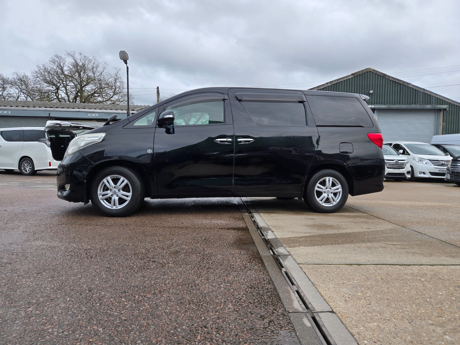 Used Toyota Alphard 2008 for sale - 77663778: Photo 3