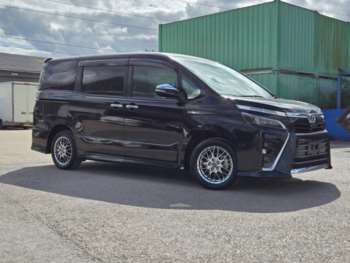 2018 (18) - Noah hybrid Fresh import warranted mileage ULEZ compliance 5-Door
