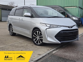 2017 - Aeras 8 seater Fresh Import warranted mileage ULEZ compliance 5-Door