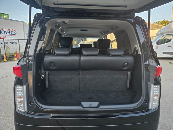 Used Nissan Elgrand 2011 for sale - 72199340: Photo 11