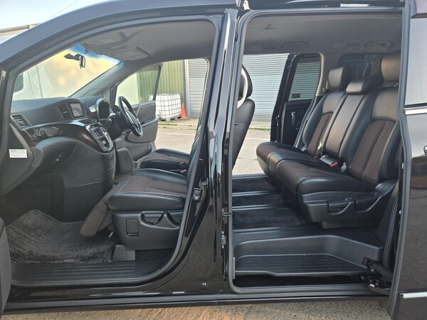 Used Nissan Elgrand 2011 for sale - 72199340: Photo 13