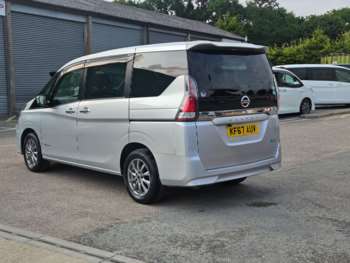 Used Nissan Serena 2017 for sale - 74899601: Photo