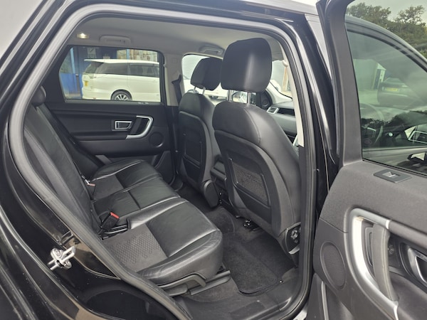 Used Land Rover Discovery Sport 2018 for sale - 76208680: Photo 14