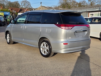 Used Toyota Estima 2006 for sale - 77665251: Photo