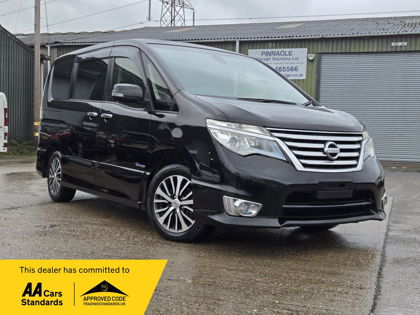 Used Nissan Serena 2015 for sale - 76860132: Photo 1