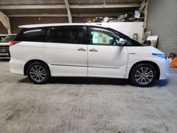 Used Toyota Estima 2017 for sale - 69056459: Photo