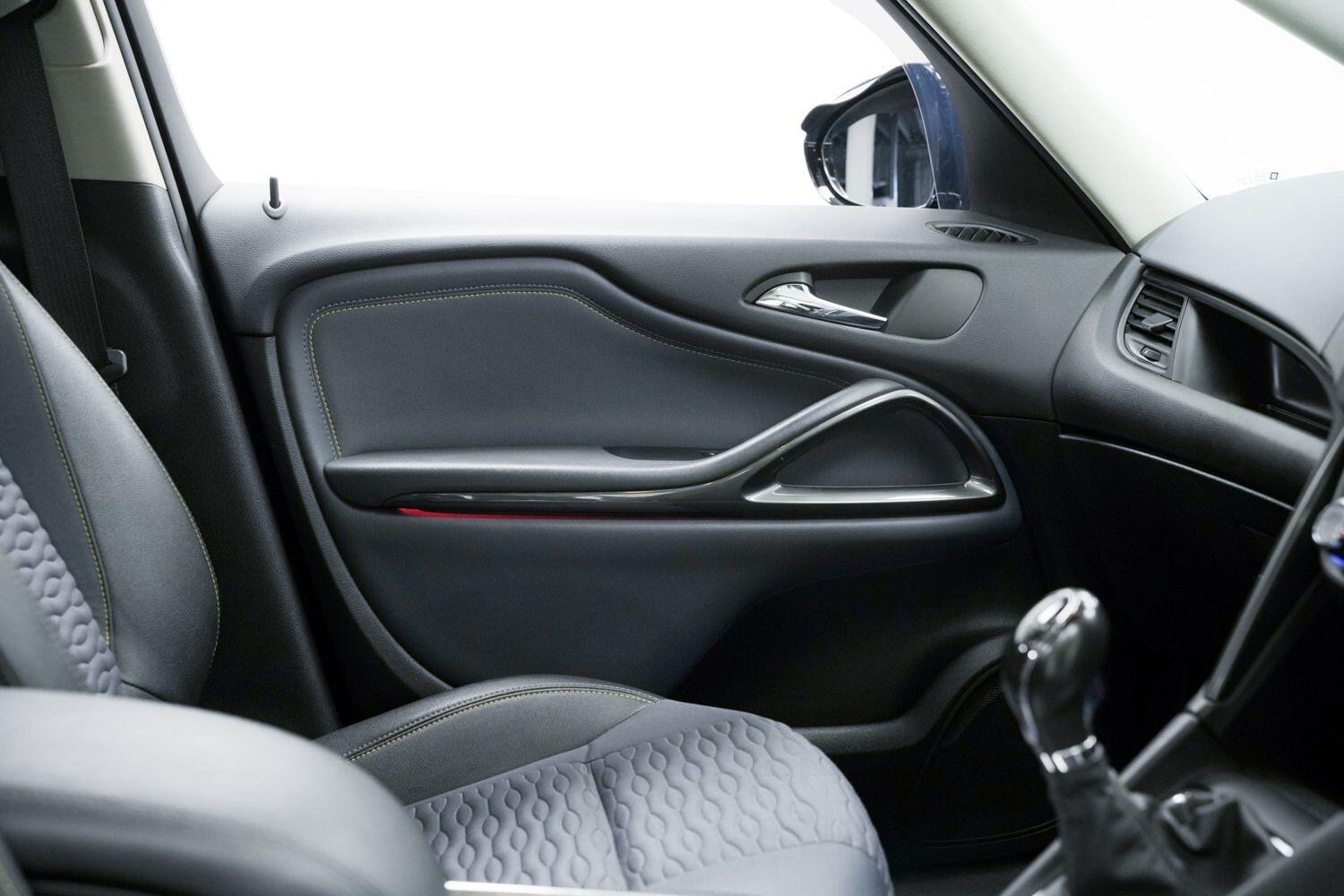 Used Vauxhall Zafira 2015 for sale - 77081453: Photo 21