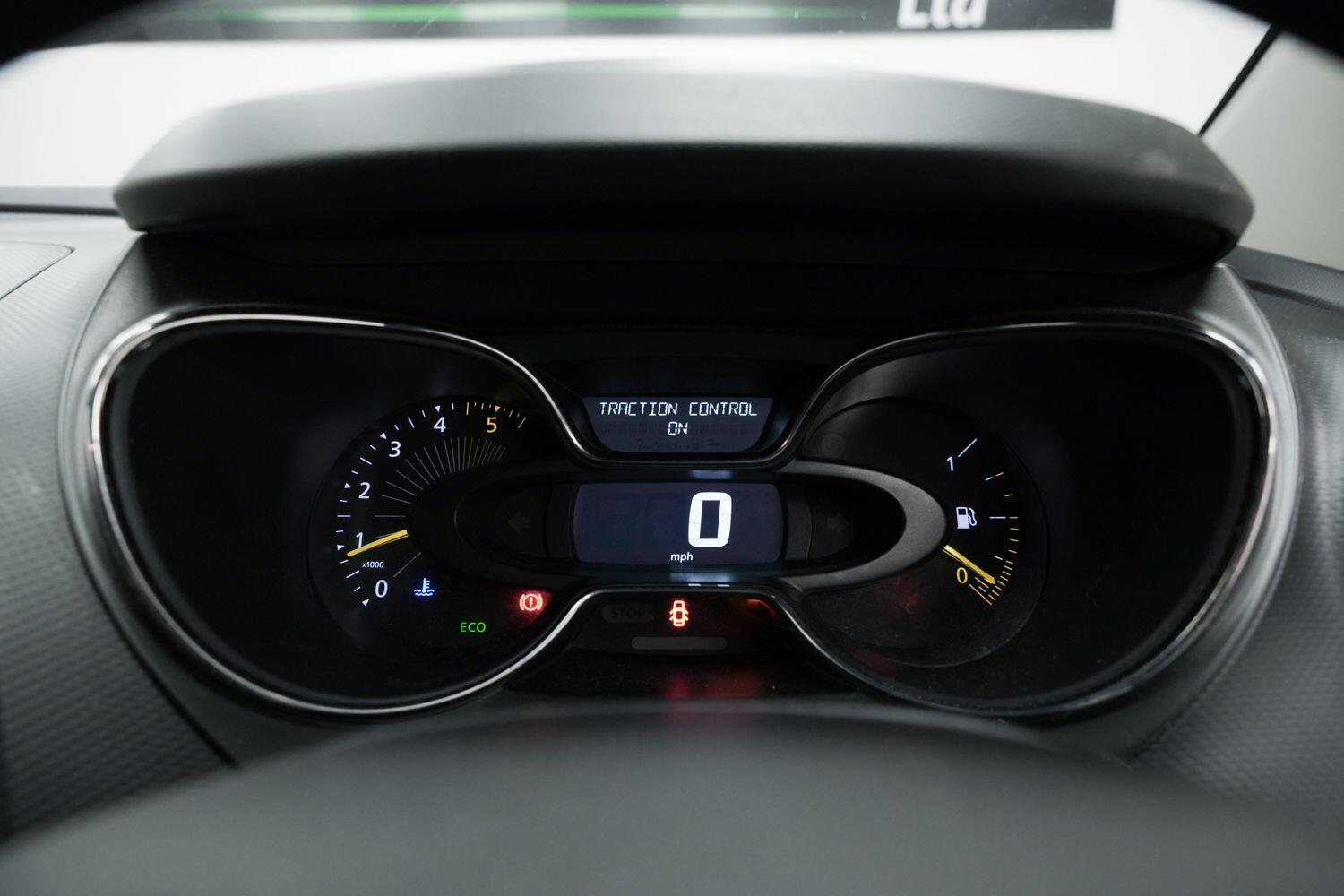 Used Renault Captur 2014 for sale - 76765983: Photo 21