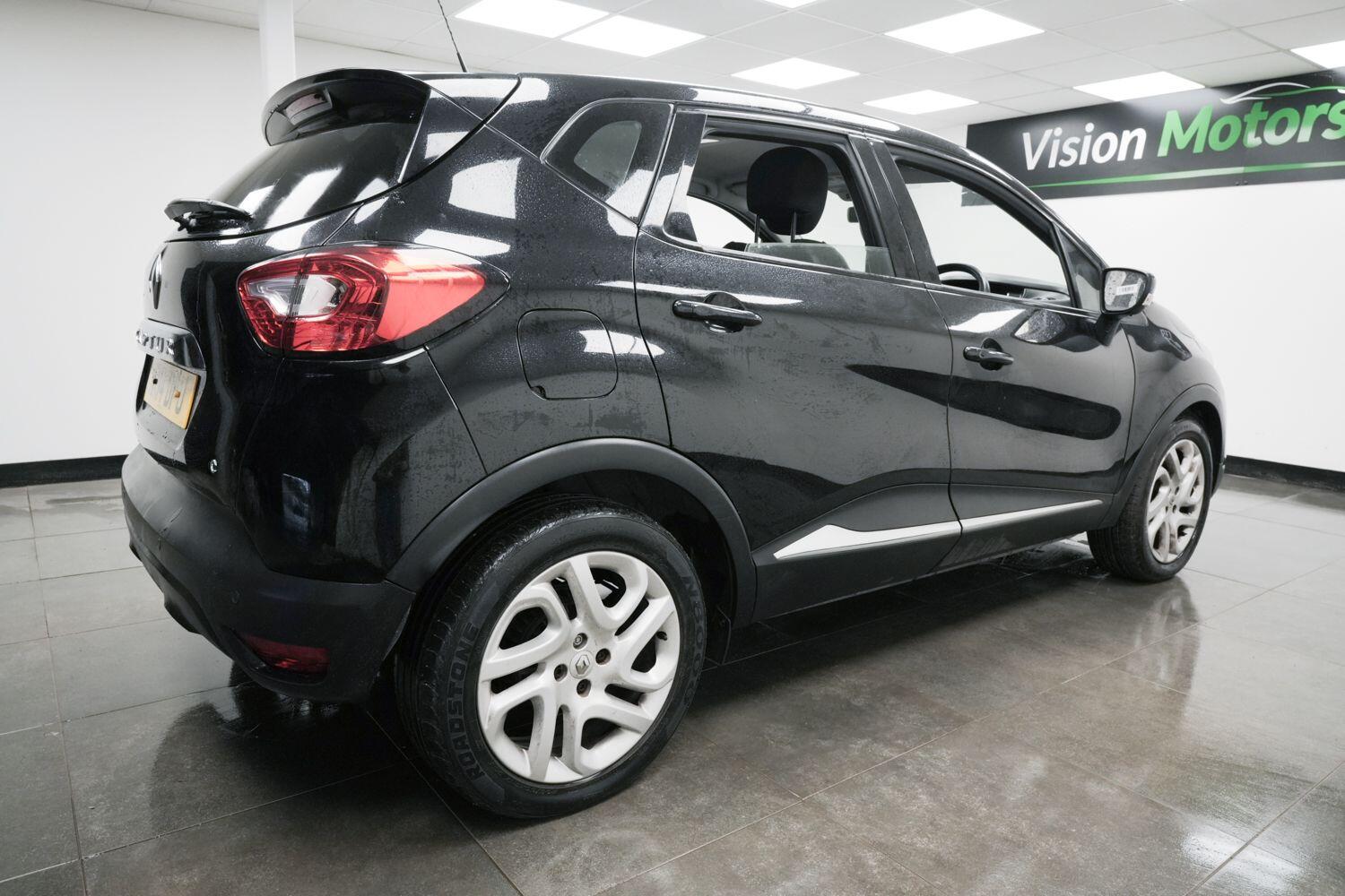 Used Renault Captur 2014 for sale - 76765983: Photo 4