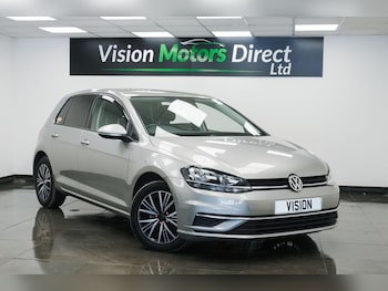 Used Volkswagen Golf 2018 for sale - 78549209: Photo