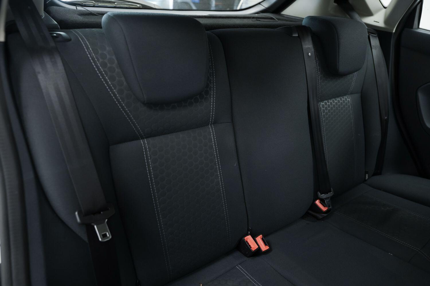 Used Ford Fiesta 2010 for sale - 76121839: Photo 12