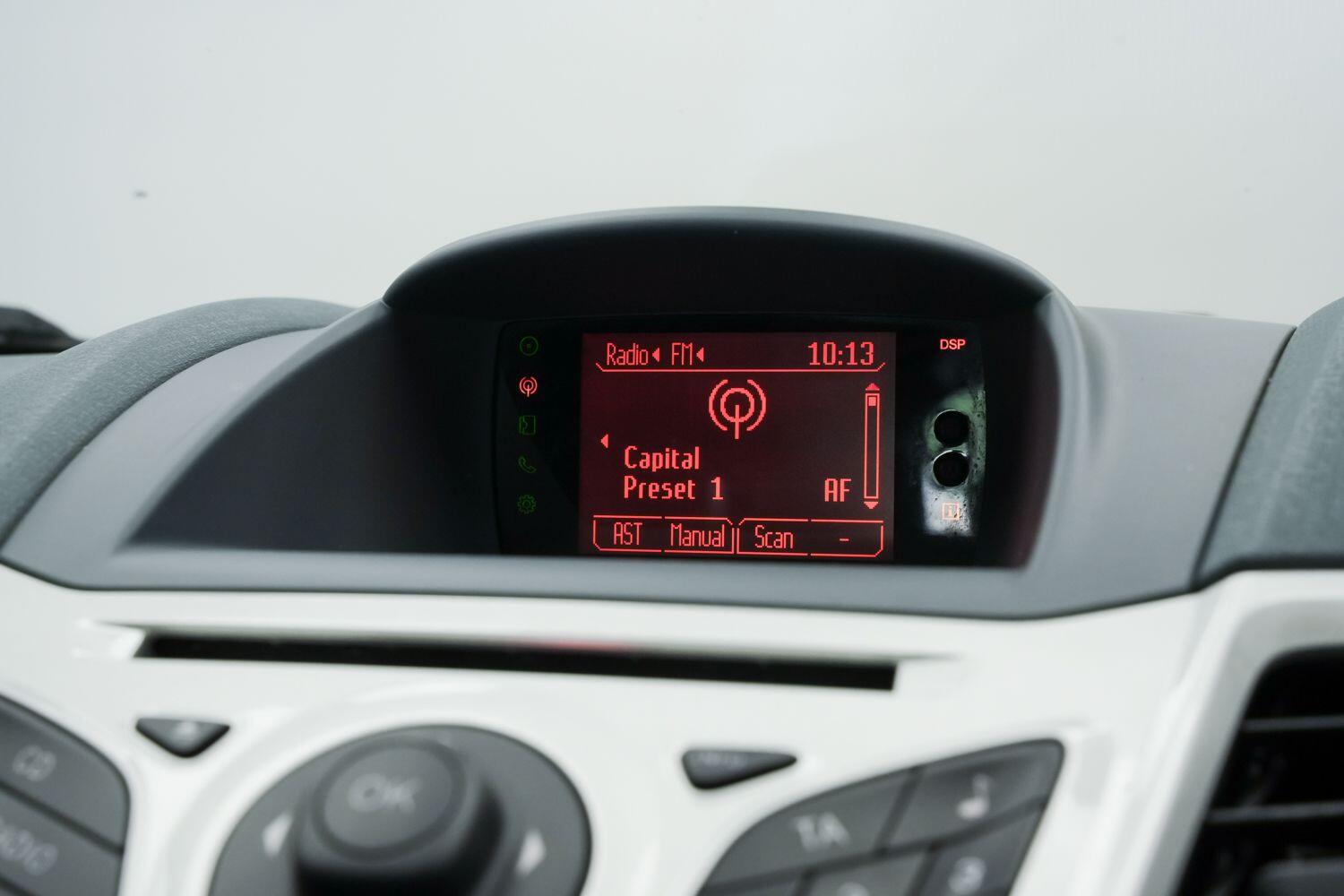 Used Ford Fiesta 2010 for sale - 76121839: Photo 22