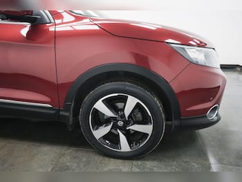 Used Nissan Qashqai 2017 for sale - 79532819: Photo