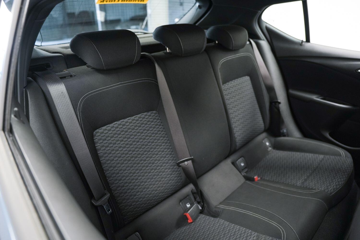 Used Vauxhall Astra 2016 for sale - 77237978: Photo 13