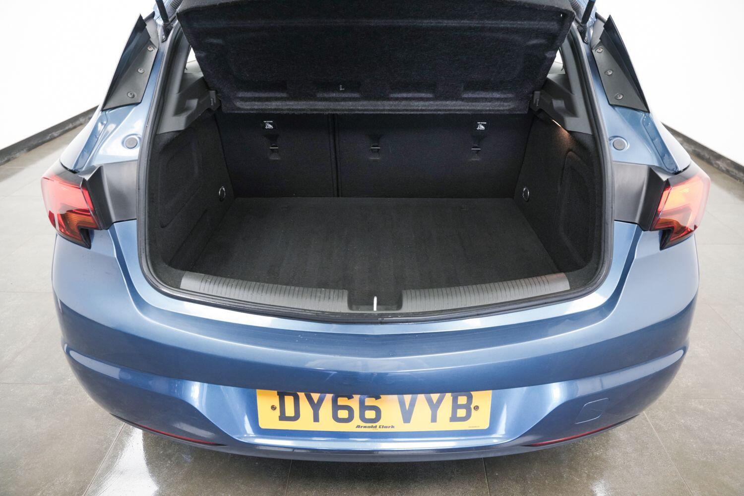 Used Vauxhall Astra 2016 for sale - 77237978: Photo 9