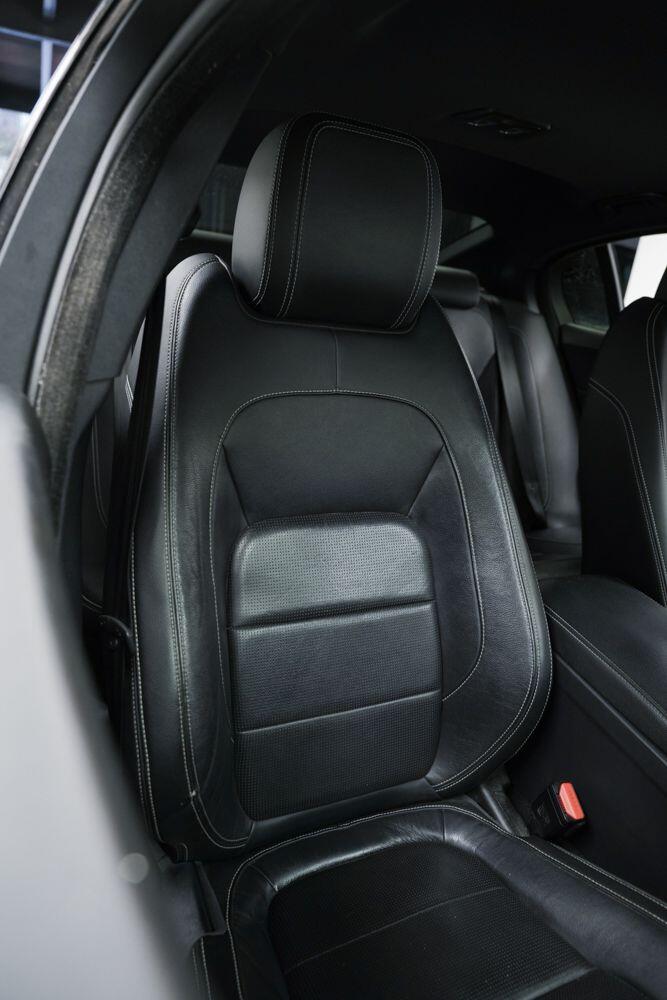 Used Jaguar XE 2017 for sale - 77097850: Photo 12