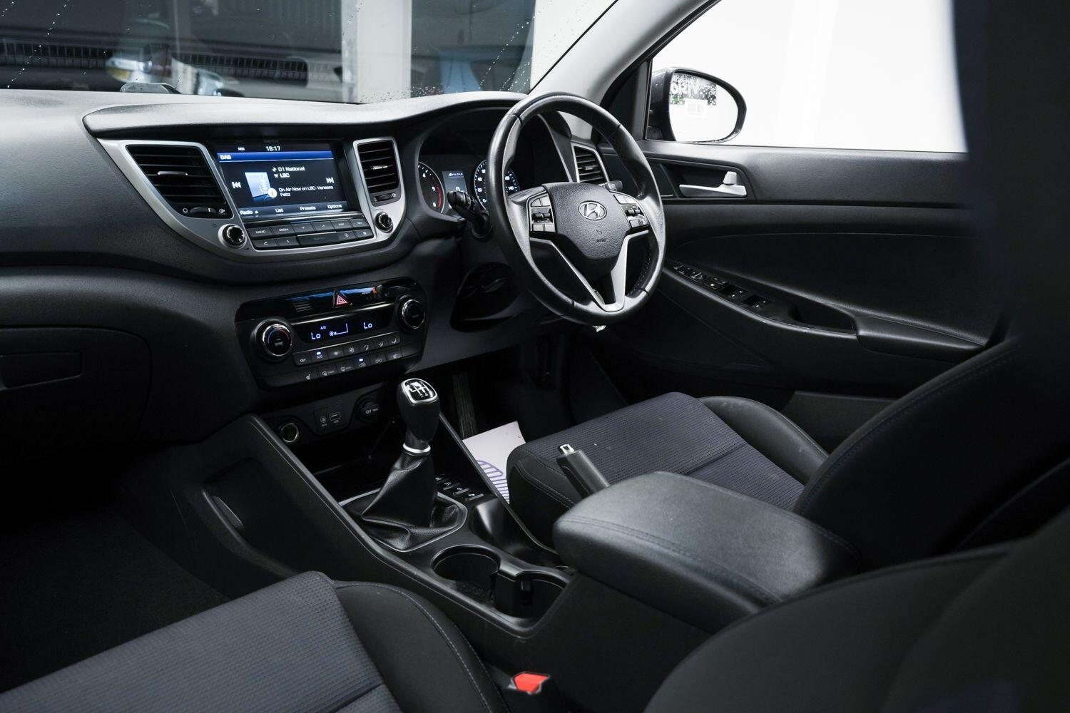 Used Hyundai TUCSON 2017 for sale - 77229688: Photo 19