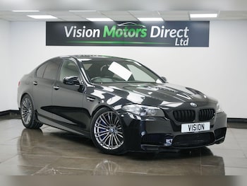 2016 (65) - M5 4dr DCT