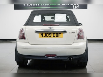 Used MINI Convertible 2009 for sale - 76389126: Photo