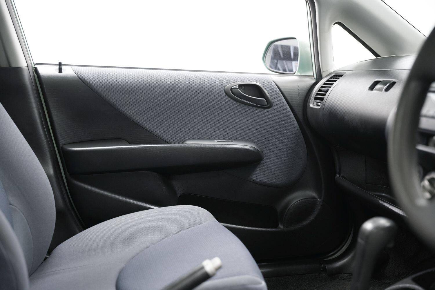 Used Honda Jazz for sale - 77738435: Photo 21