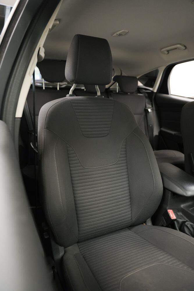 Used Ford Focus 2017 for sale - 76408757: Photo 13