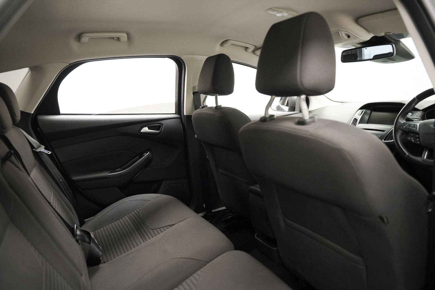 Used Ford Focus 2017 for sale - 76408757: Photo 16