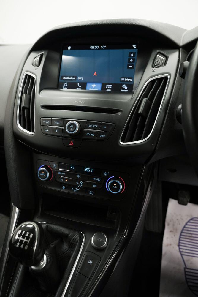 Used Ford Focus 2017 for sale - 76408757: Photo 23