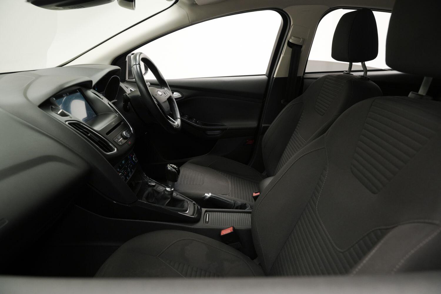 Used Ford Focus 2017 for sale - 76408757: Photo 28