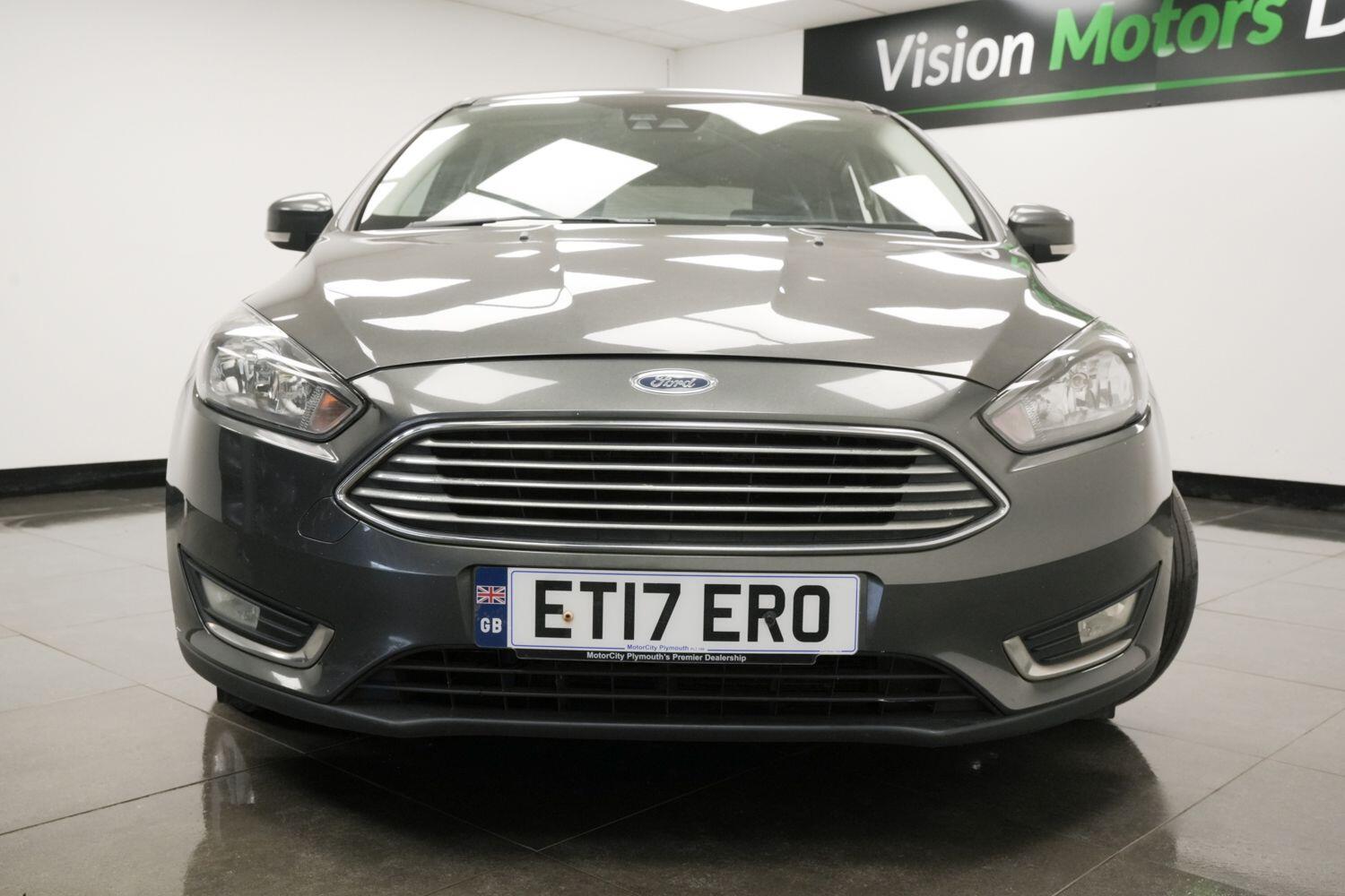 Used Ford Focus 2017 for sale - 76408757: Photo 3