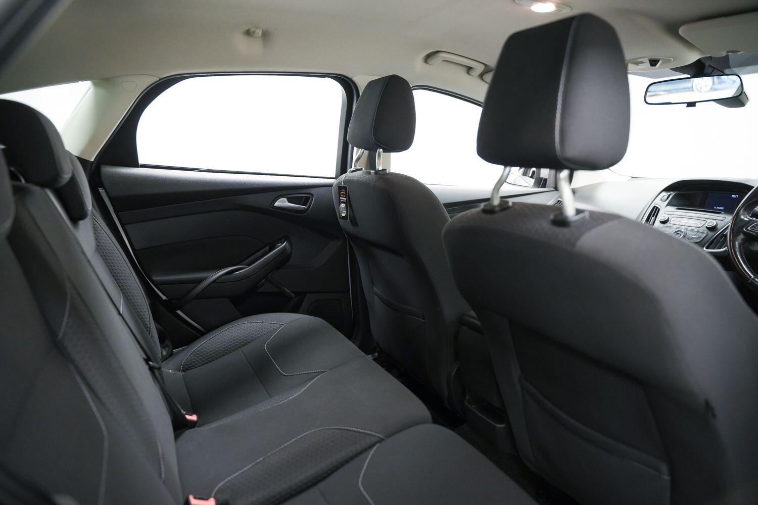 Used Ford Focus 2015 for sale - 77131166: Photo 16