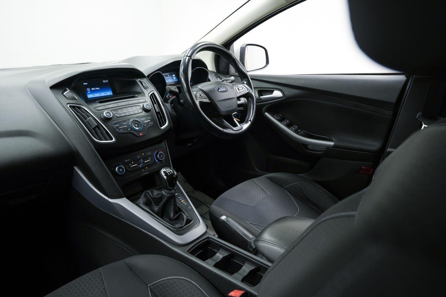 Used Ford Focus 2015 for sale - 77131166: Photo 21