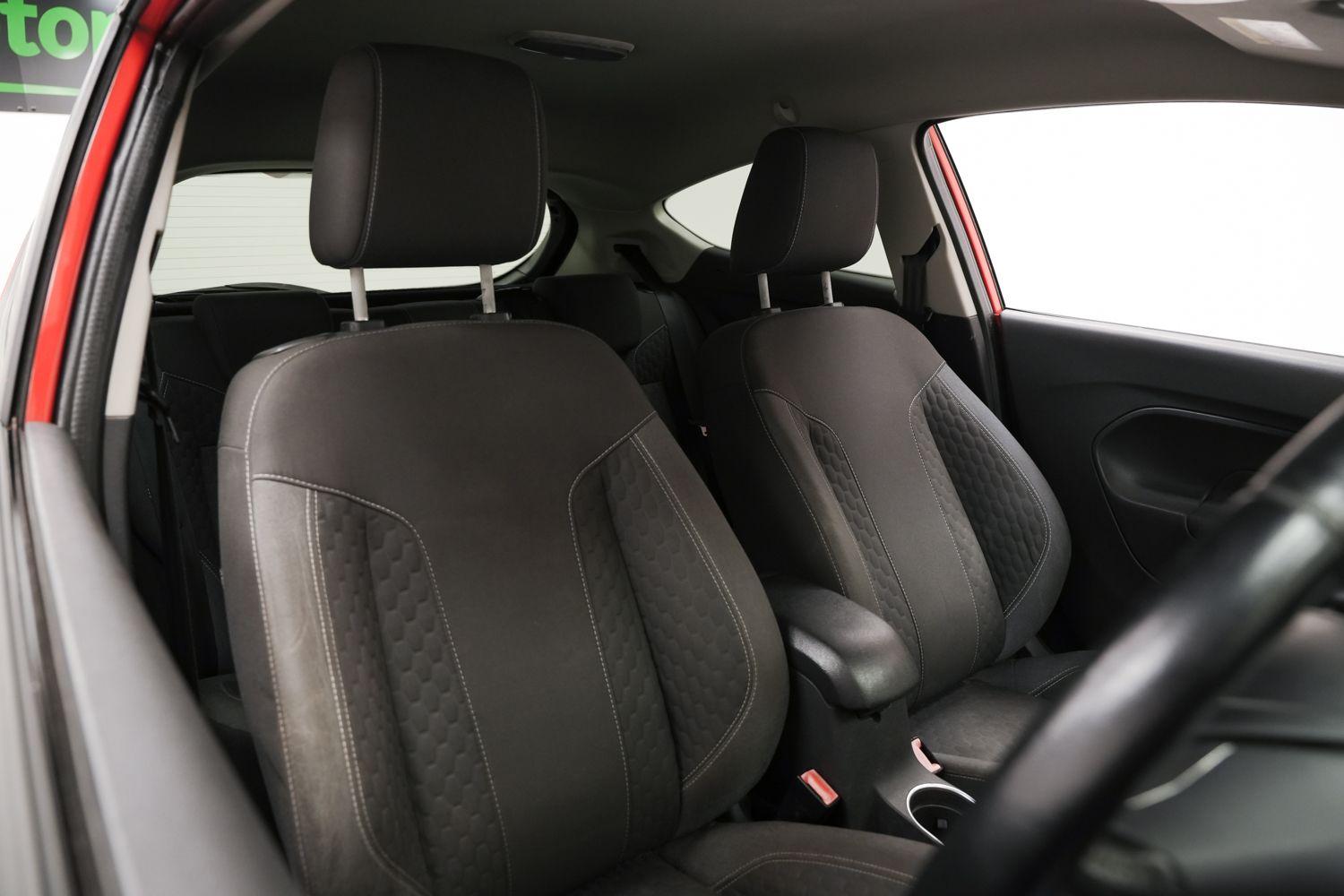 Used Ford Fiesta 2016 for sale - 76360834: Photo 11