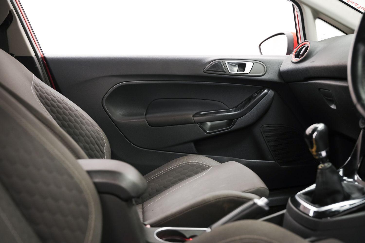 Used Ford Fiesta 2016 for sale - 76360834: Photo 15