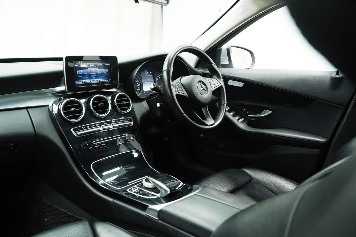 Used Mercedes-Benz C Class 2016 for sale - 76361456: Photo 9