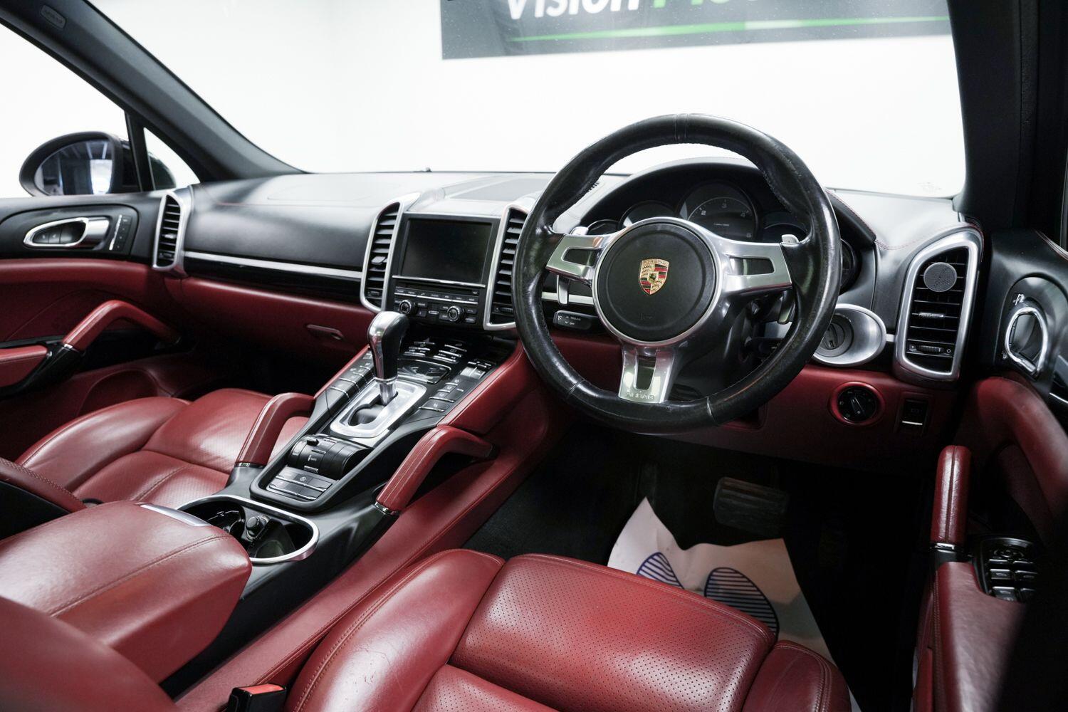 Used Porsche Cayenne 2013 for sale - 77081268: Photo 10