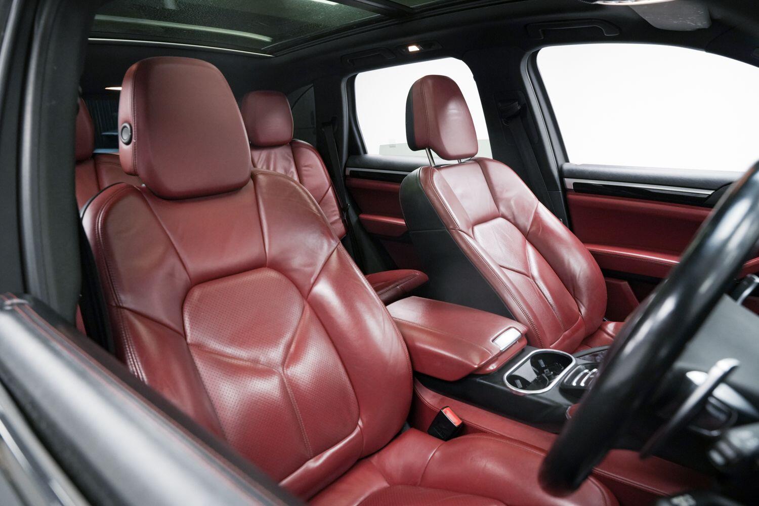 Used Porsche Cayenne 2013 for sale - 77081268: Photo 11