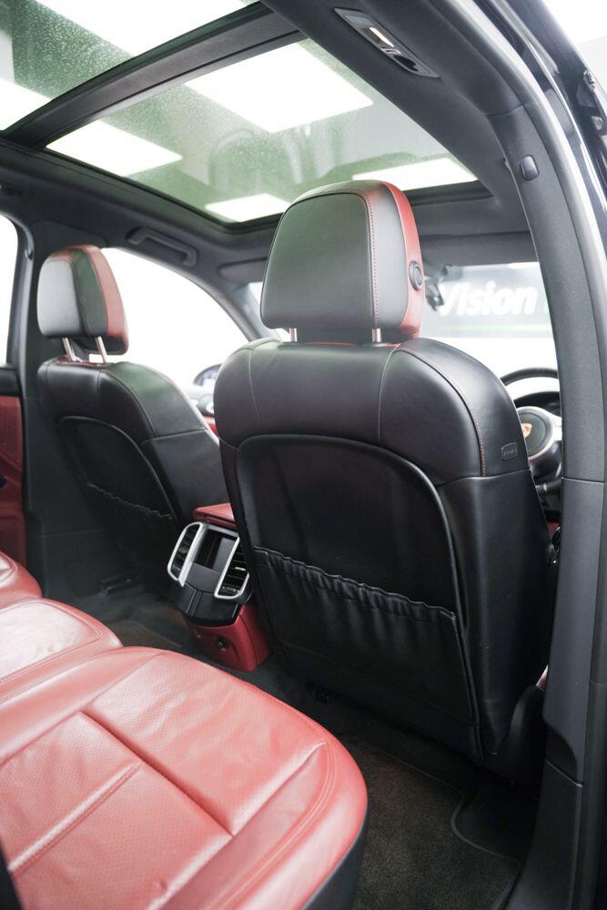 Used Porsche Cayenne 2013 for sale - 77081268: Photo 17