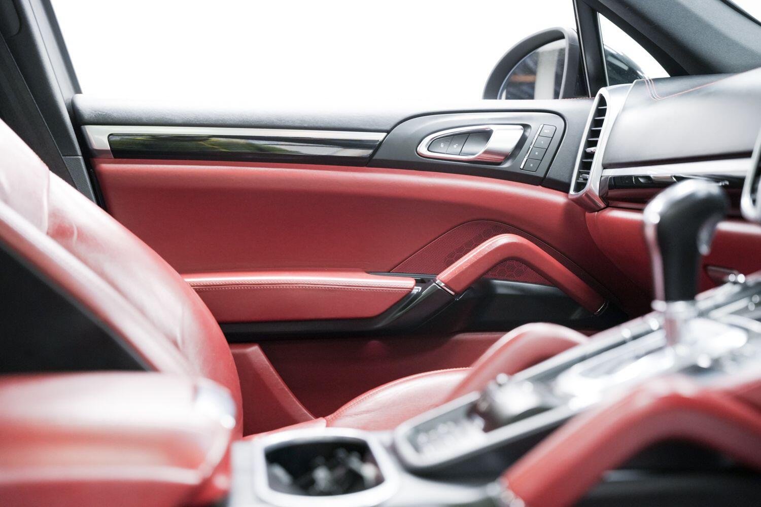 Used Porsche Cayenne 2013 for sale - 77081268: Photo 23